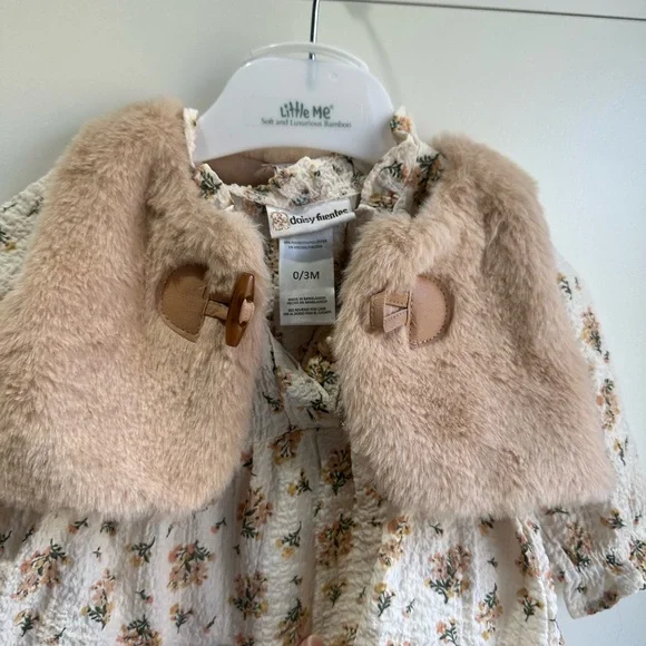 Little Me Cream Floral Dress with Tan Faux Fur Capelet - Picture 5 of 12